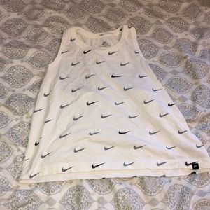 Nike workout top